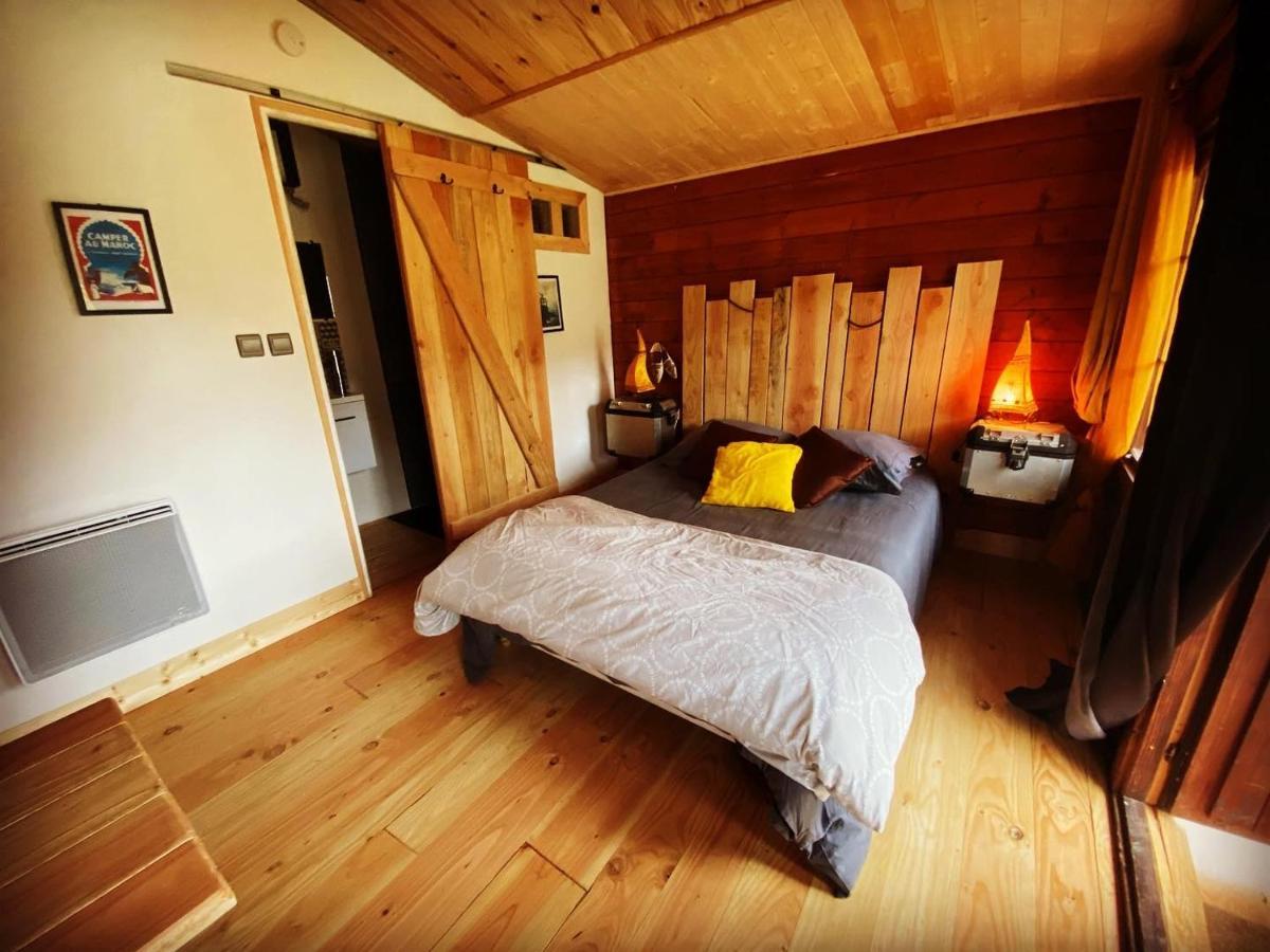"Le Maloya" Chalets Independants -Chambre Balneo - Relais Motards Lacaune Exterior photo